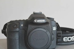 Продаю фотоапарат Canon 40D