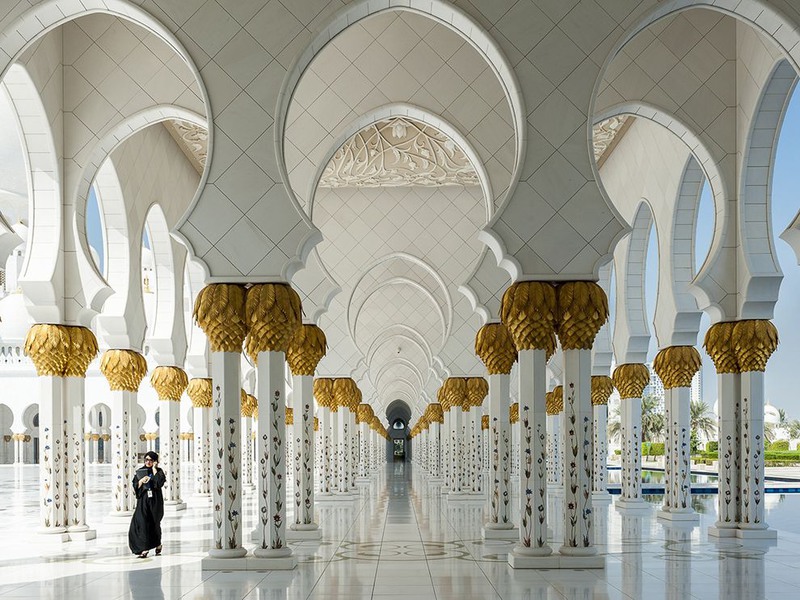 28 "Золотая возможность". Мечеть шейха Заида в Абу-Даби (ОАЭ). Автор: Chris Wilde