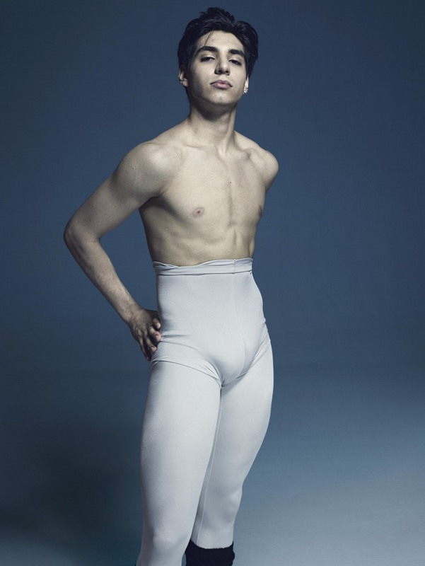 15 Солист английского Национального балета Сезар Корралес, 2015 год.