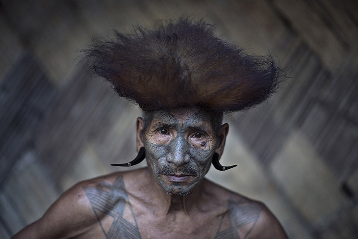 2 Член племени Konyak из северо-восточной Индии. Автор - Mattia Passarini.