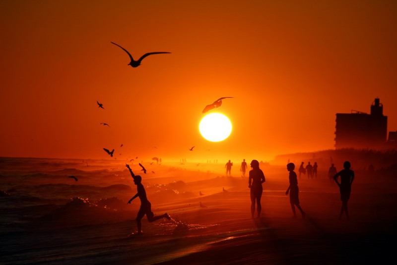 5 Закат на пляже в Пенсаколе, США. Источник: Anthony DellaCroce