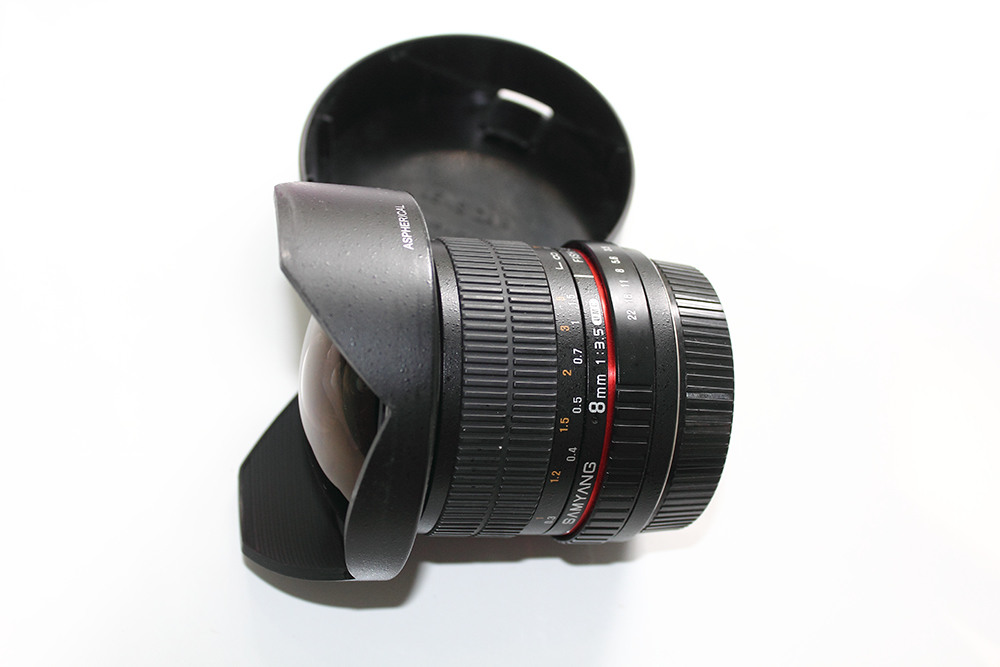 Объектив Samyang 8mm, f3.5, фишай, для Canon