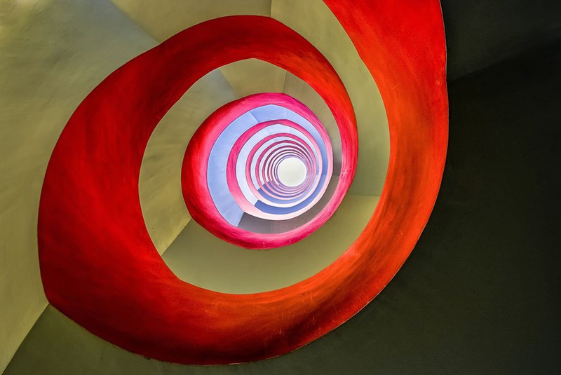 2 Категория «Архитектура».
Автор - Holger Schmidtke. «Под лестницей».