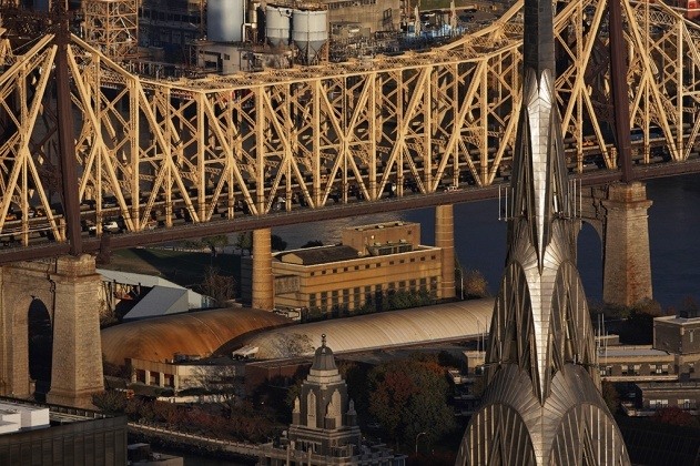 3 Chrysler Building and the Queensboro Bridge over the East River, New York, United States