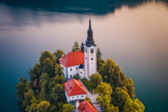 Cerkev Marijinega Vnebovzetja Author: Сергій Вовк