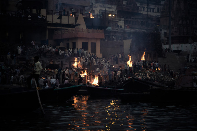 6 Cremations at Manikarnika burning Ghat, Varanasi