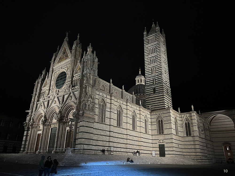 Duomo di Siena з іншого ракурсу. (фото 10)