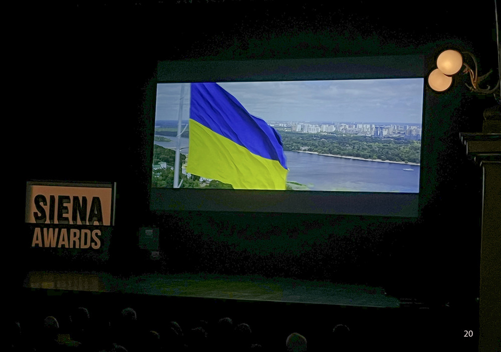 Відео Юрія Бобира "Ukrainian city silence. Bucha, Irpin, Hostomel"
https://www.youtube.com/watch? v=QFKX4O_3k4c& t=2s
(фото 20)