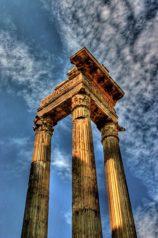 15 Развалины Римского форума. Источник: Paul W.Koester