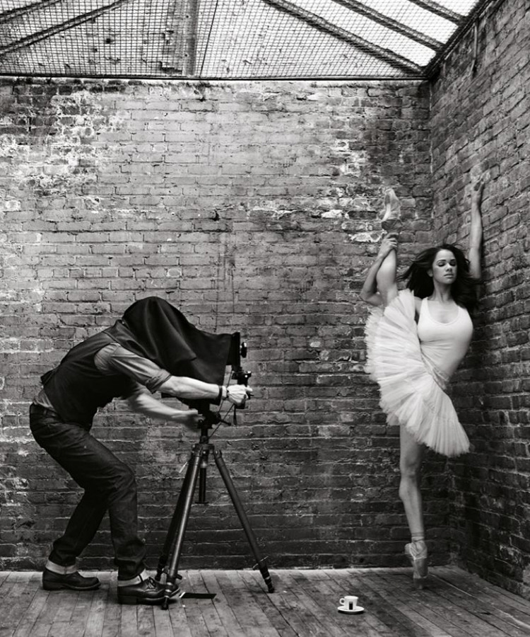 7 Марк Селиджер, автопортрет в фотостудии в Нью-Йорке, 2011 год.