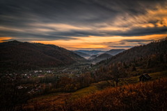 Autumnal Carpathian evening Автор: Сергій Вовк