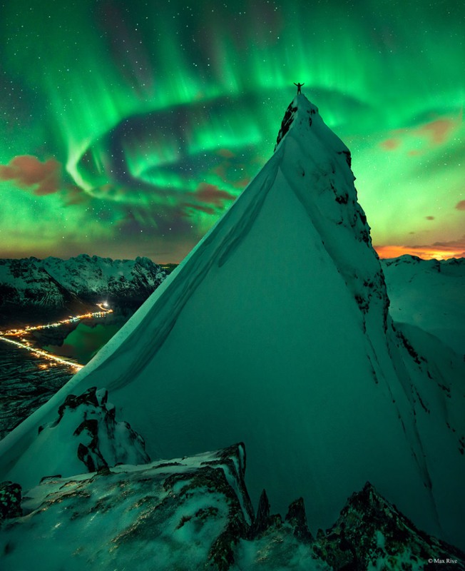 15 Северное сияние в Норвегии. Источник: Max Rive