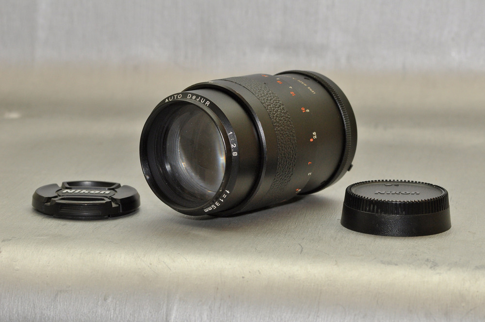 объектив Nikon Auto Dejur 1: 2.8 °f=135mm