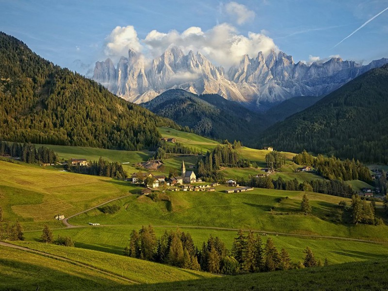 2 Доломитовые Альпы, Италия. Автор - Джон Брегг.