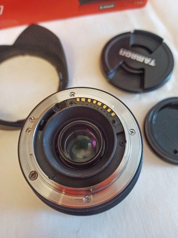 Продам Tamron 11-18mm f/4.5-5.6 IF Di II LD Aspherical Sony A