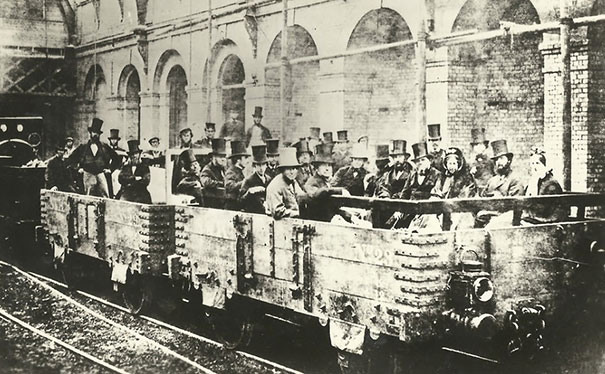 20 Первая в мире поездка в метро, станция «Эджвер-роуд», Лондон, 1862.
