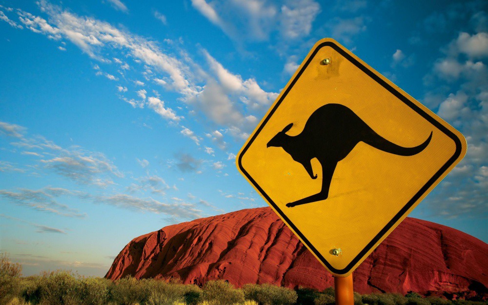 11. Гора Улуру и самый известный знак Австралии. Источник: australiangeographic.com.au