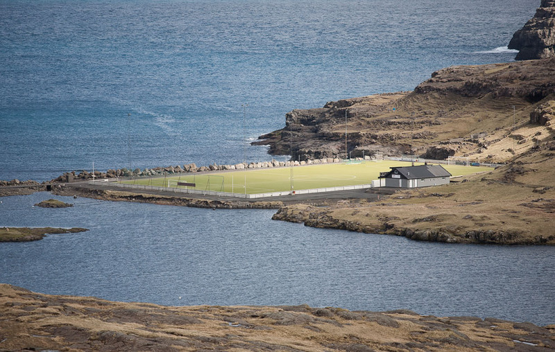 21 Самым популярным видом спорта на Фарерских островах является футбол. С 1988 года Фареры являются членом ФИФА. Автор - Tobias Akerboom.