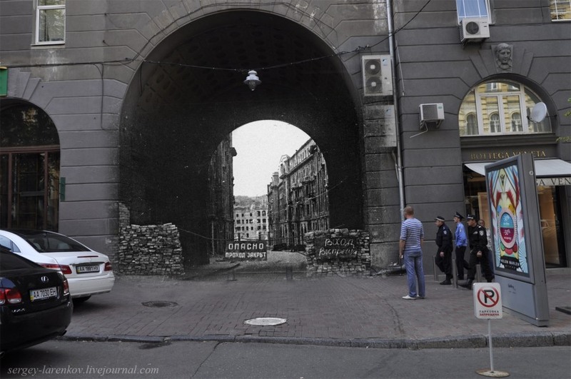 27 Киев 1944/2012 Разрушенный Большой Пассаж со стороны ул. Заньковецкой.