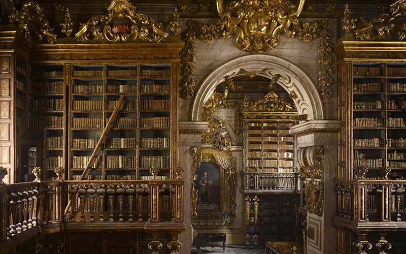 12 Библиотека Коимбрского университета (Португалия). Источник: Will Pryce.