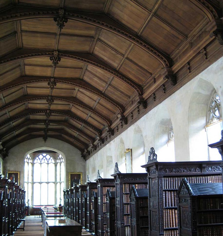 23 Библиотека университета Кэмбриджа (Кэмбридж, Великобритания). Источник: The Pale Side Of Insomnia.