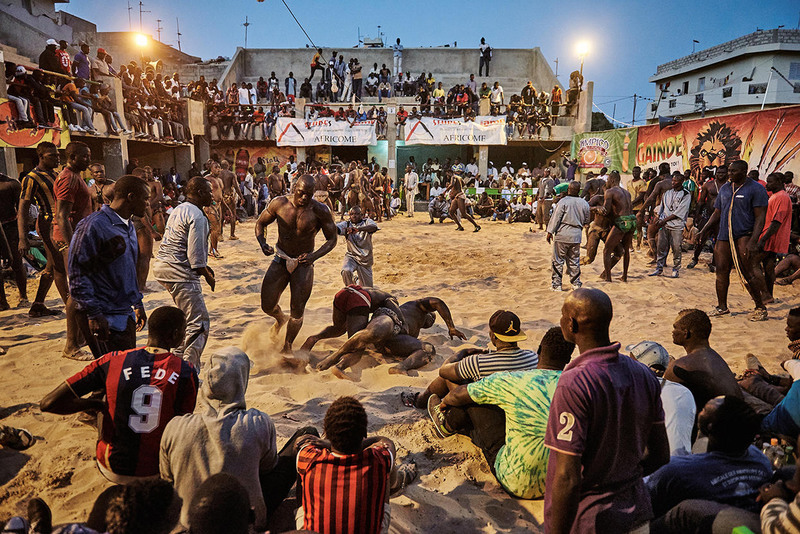 22 II место в категории «Спорт» среди фотоисторий. Автор - Christian Bobst. Турнир по традиционной борьбе в Сьерра-Леоне