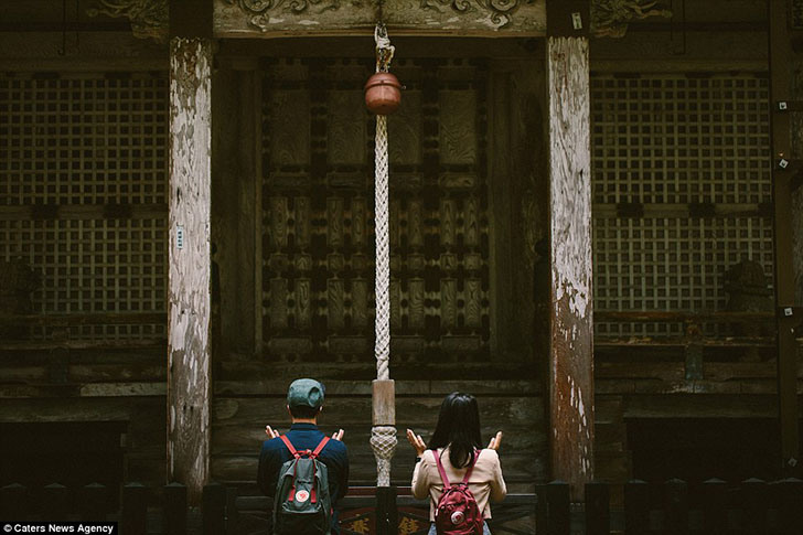 26. Снимок сделан в буддистском храме фотостудией Koyo Photography.