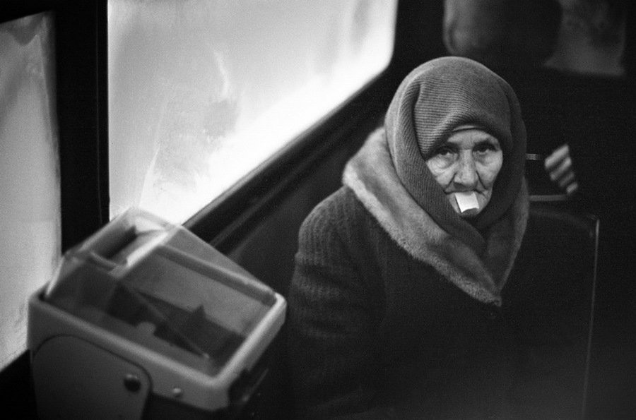 20 Контролер в автобусе, а руки заняты… Новокузнецк. 30.01.1989.