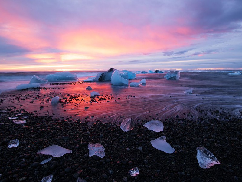 23 "Ранний подъем". Автор - Hardik Desai. Ледник в Исландии.