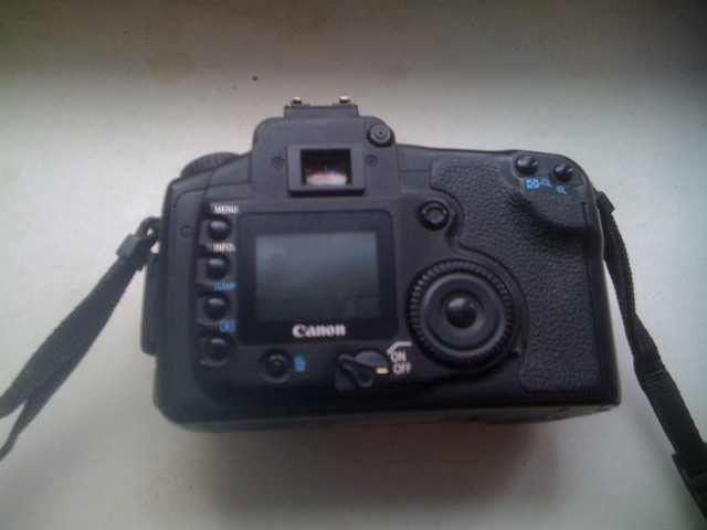 Фотоаппарат Canon EOS 20 D Body (Made in Japan)