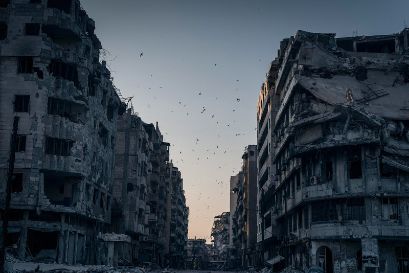 11 Категория "Места". Автор - Sergey Ponomarev. Руины города Хомс, Сирия.
