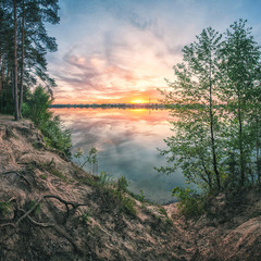 Закат на Алмазном озере