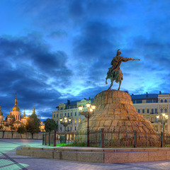 Киев, Софиевская площадь