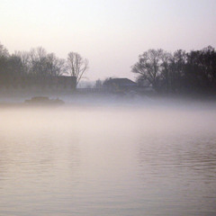 Туман на реке