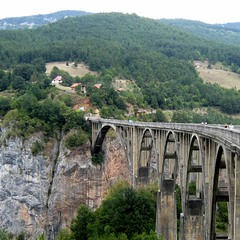 Мост на реке Тари