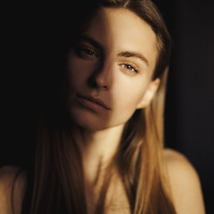 Model: Yasya Goncharuk (02)