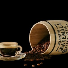 Кави багато не буває...