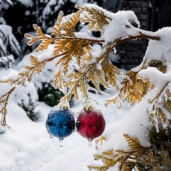 Ледяные шары