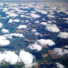 Высоко над облаками