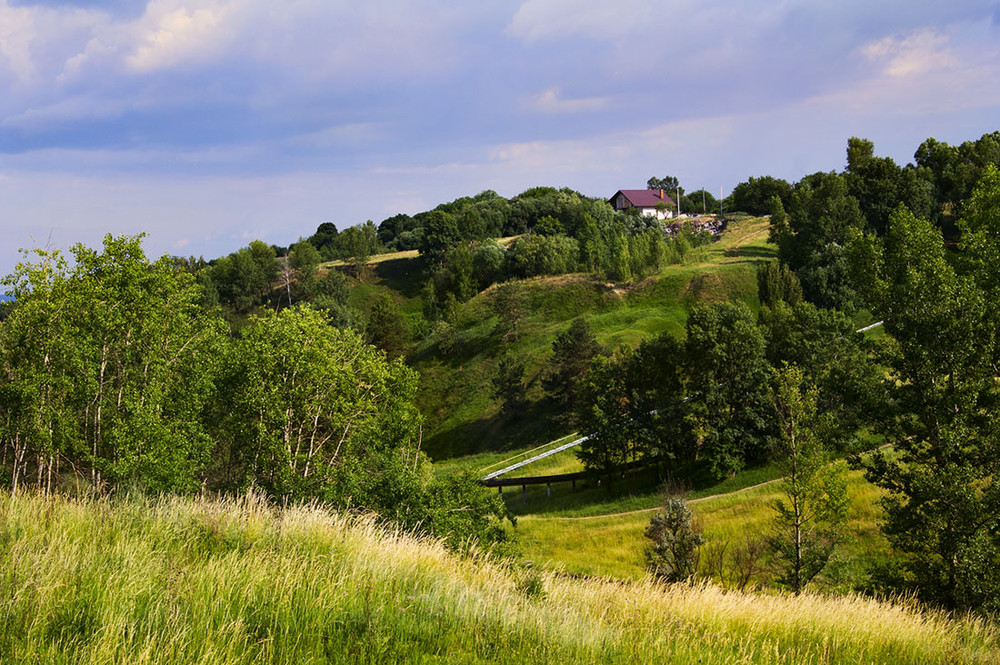 квасы в карпатах. беларусь полесье аисты. холмы рязанская область. живописная гора шафберг. пейзажи белоруссии.