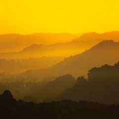 Рассвет с холма Матунга (Хампи, Индия)