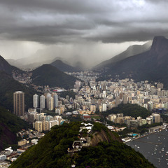 Злива в Ріо.