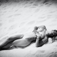 Tune of Sand : Film noir