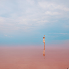 Фотосессия на розовом озере в Крыму #1