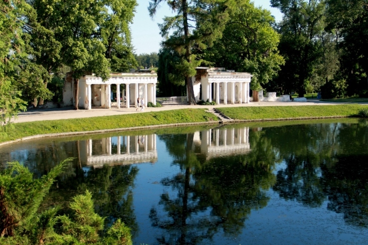 Графский парк. В графском парке. Графский парк фото. Картинки графоский пару. Графский парк строительство.