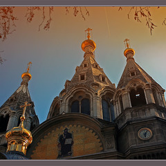 0453  Из цикла "Парижские мотивы" - Золото православной церкви