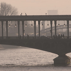 0439  Из цикла "Парижские мотивы" - Мосты Парижа
