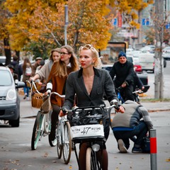 Осень, девушки, велосипеды...