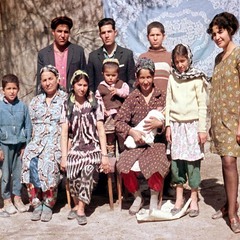 Звичайна узбекська сім"я.