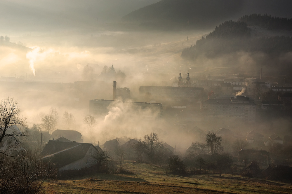 Город в тумане фото